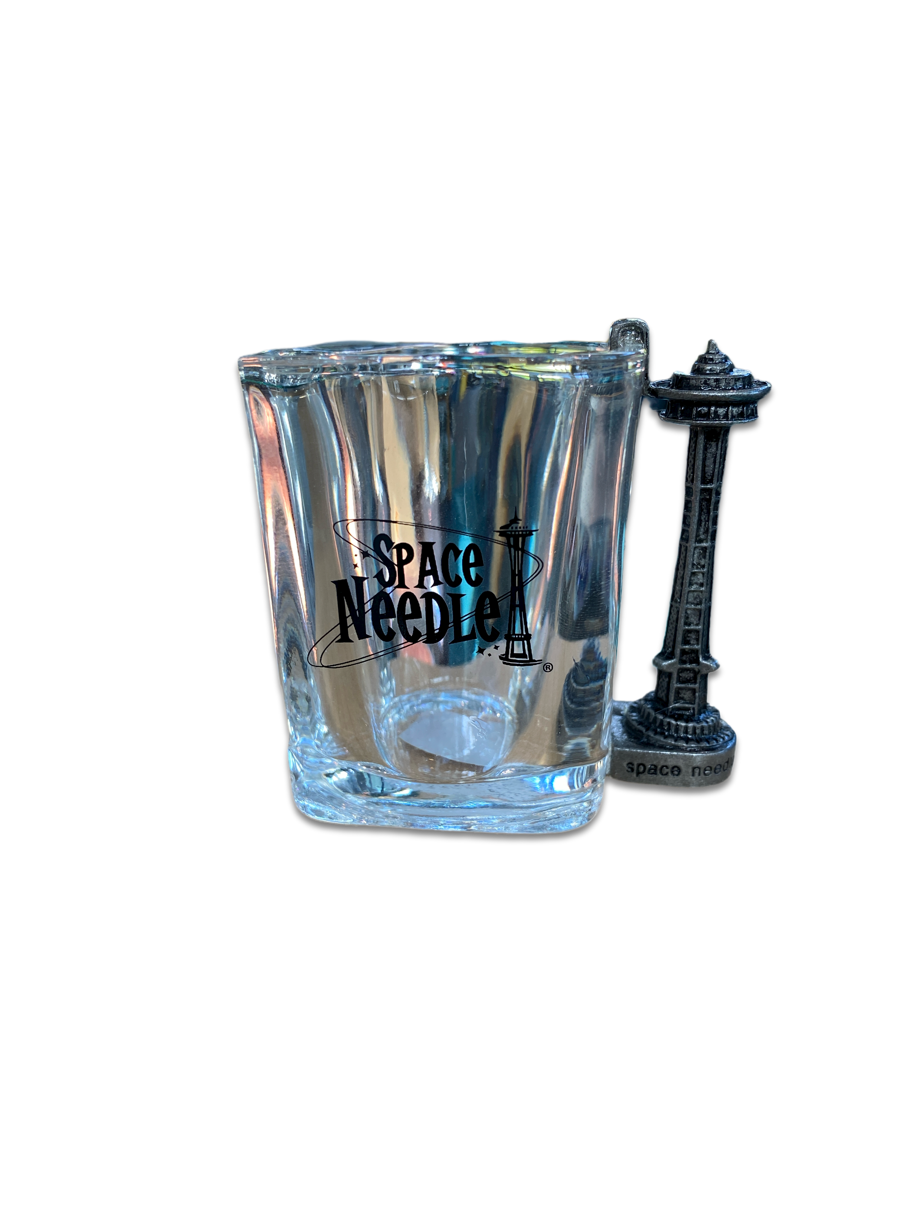 http://space-needle.myshopify.com/cdn/shop/products/NeedleHandleShotGlass.png?v=1650649666